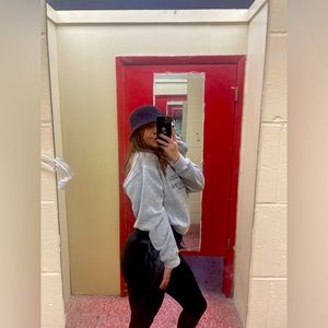 Meet your Posher, Danya